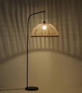 lampadaire Macao, crée de superbes jeux d’ombre pour une ambiance chaleureuse