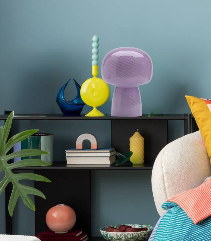 Parfaite en lampe de chevet ou d’appoint dans un salon ou une chambre